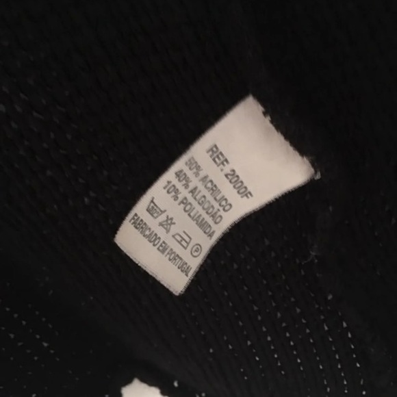 Black Sweater From Portugal! - Picture 3 of 3
